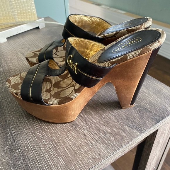Coach Jonah Signature Platform sandals - Picture 11 of 12